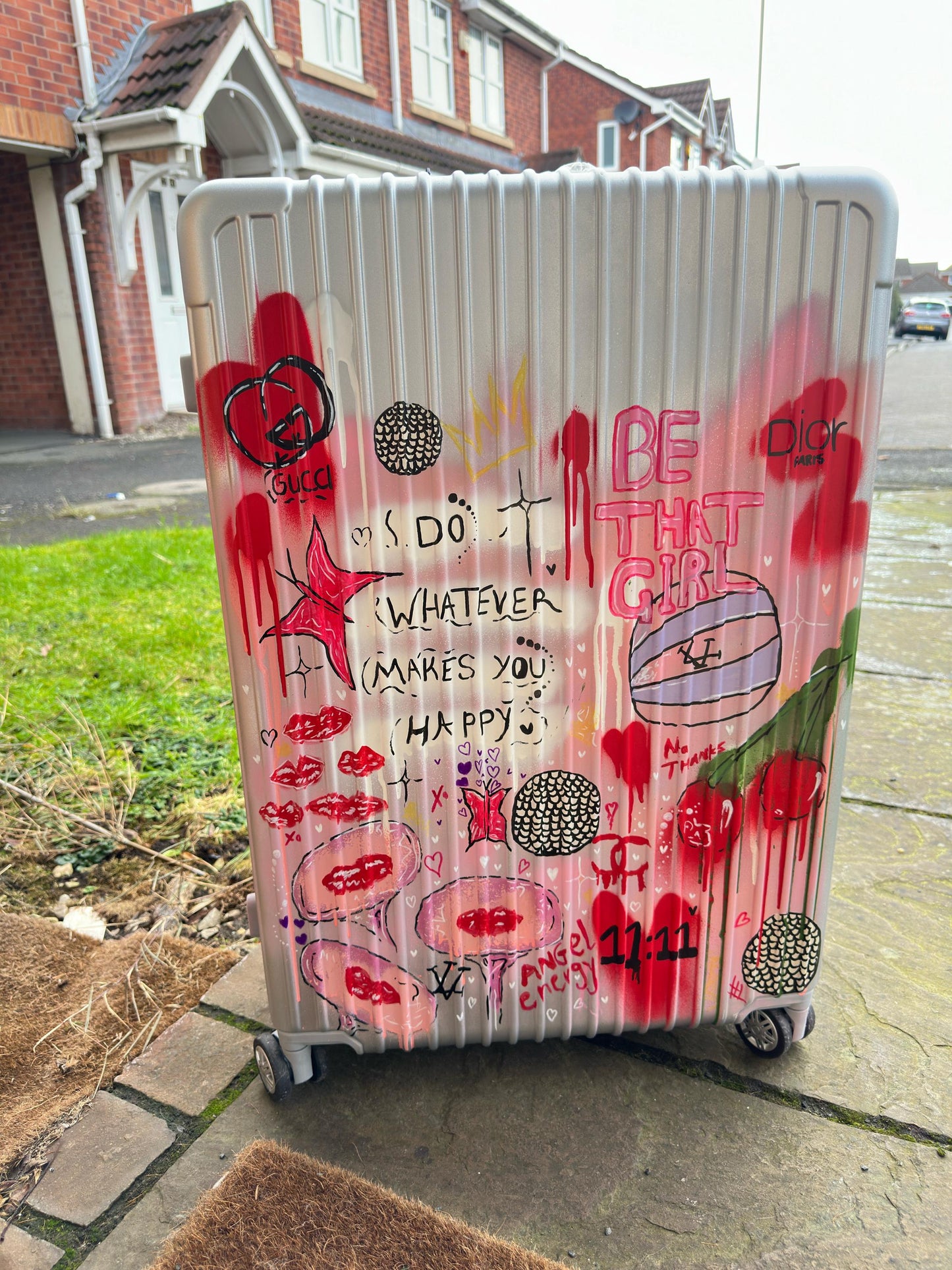 Custom Cabin Suitcase: Personalised Travel Luggage