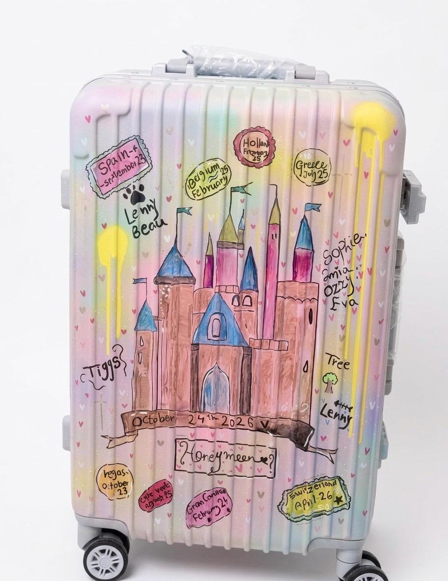 Custom Cabin Suitcase: Personalised Travel Luggage