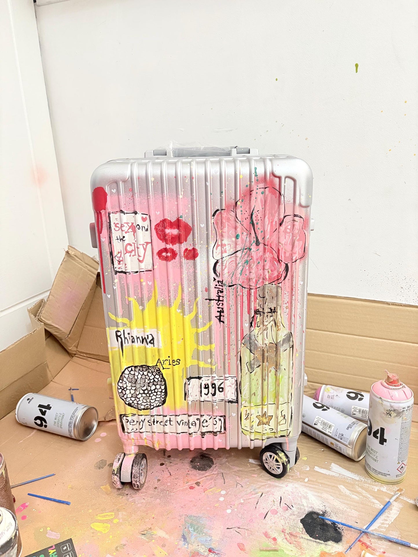 Custom Cabin Suitcase: Personalised Travel Luggage