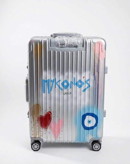 Custom Cabin Suitcase: Personalised Travel Luggage