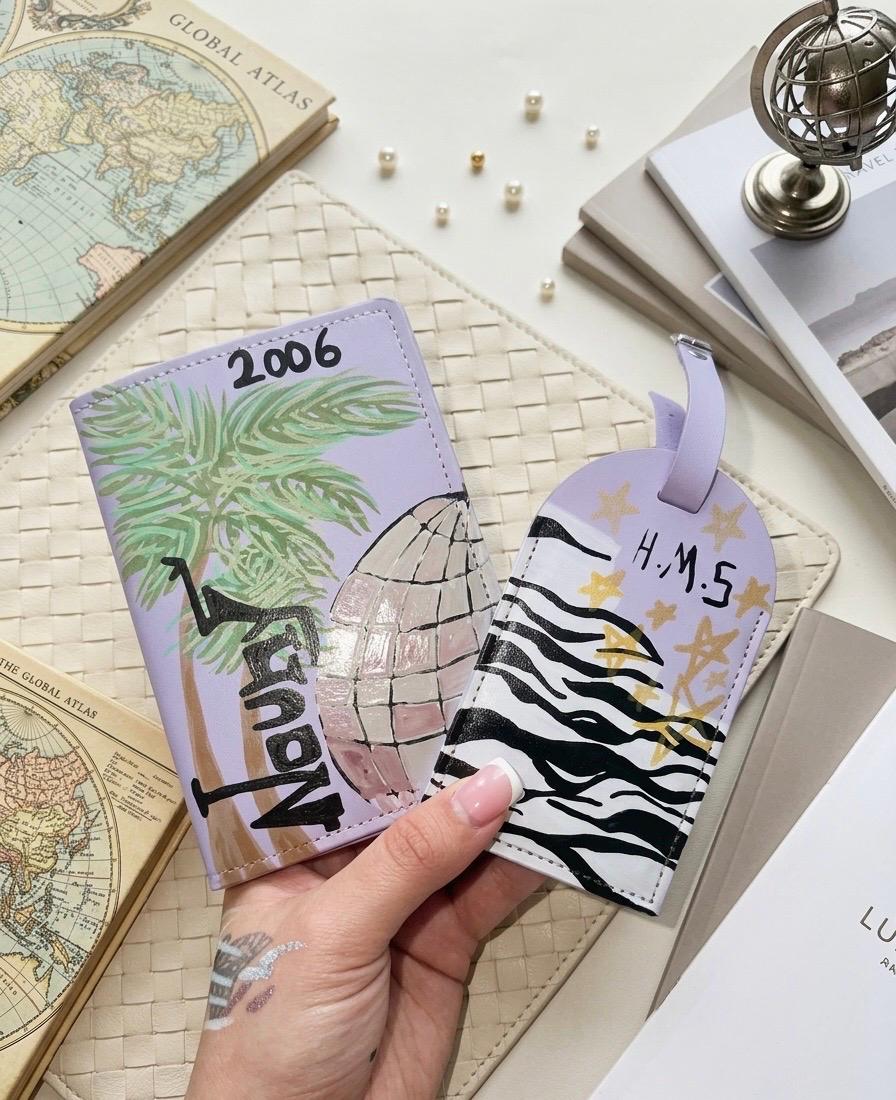 Custom passport cover & tag