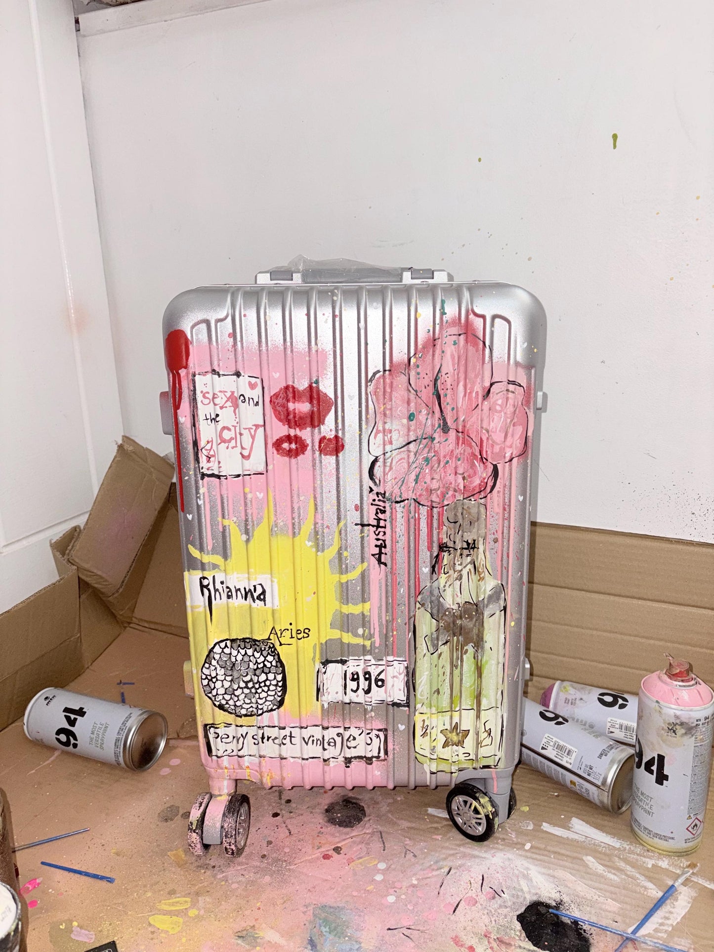 Custom Cabin Suitcase: Personalised Travel Luggage