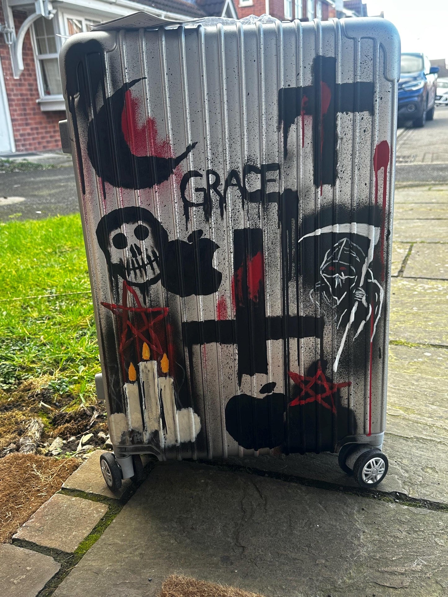 Custom Cabin Suitcase: Personalised Travel Luggage